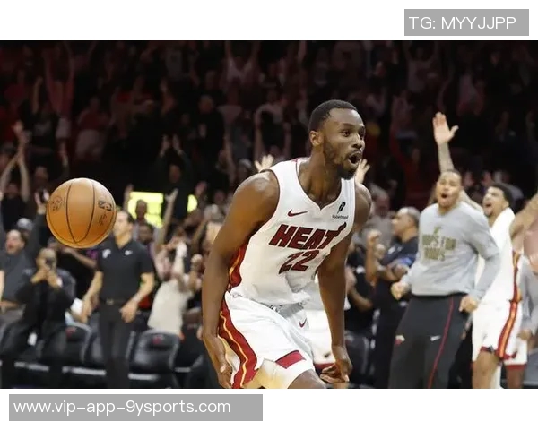 维金斯本赛季场均178分48篮板或将成为他职业生涯最佳表现