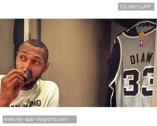 76人队宣布与马乔恩比彻姆签双向合同并裁掉萨利斯球员